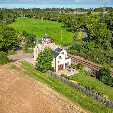 Kylemore Railway Cottage 스탬포드 외부 사진